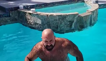 I Love Some Pool Time