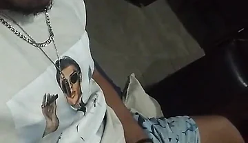 Who Wants to Get up Early with Me so Delicious