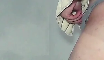 Mayaa Why Are You Masturbating in the Chair?