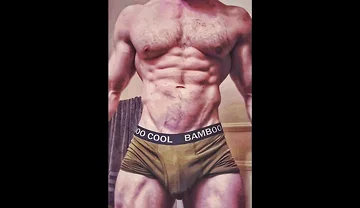 Famous Nfl Player Goes Viral on Instagram