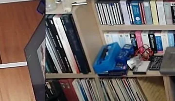 Twin Cam View of Ball Weight Cumming