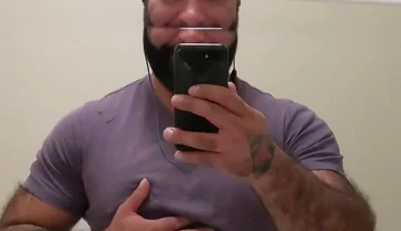 When You're Bored on a Jobsite, You Have to Find Methods of Entertainment