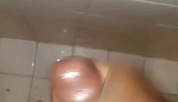 Jerking off S10 E10