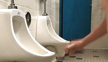 How to Properly Clean Public Toilets and Urinals