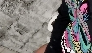 I Come to the Bathroom Because I Need to Pull It