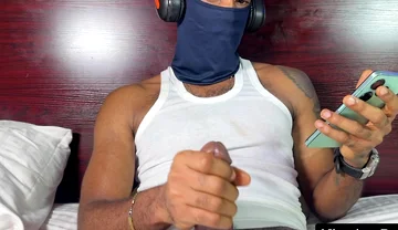 Masturbating My Big Dick