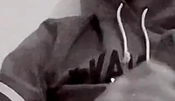 Young Streamer with an Amazing Cock!