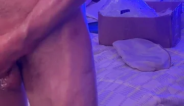 Furiously Two Handed Jerk as Sweat Is Falling From My Forhead, Am Warm