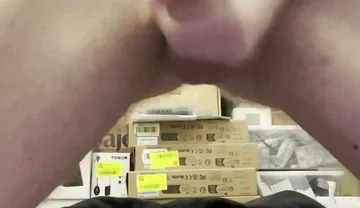 Amateur Twink Cumming Hard and Fucking Himself with a Huge 21cm Dildo