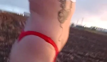 Crossedreser Running in Pantis