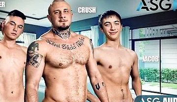 Jacob King, Crush Stepdaddy & River In Wild Asg 3-way Action