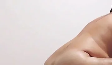 Versatile Bear Couple Recording for the Firs Time