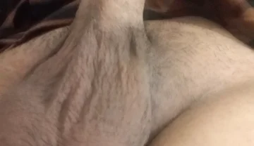 Asian! He Masturbates Right After Waking up and Talks Dirty to You