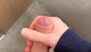 Was so Horny on the Train