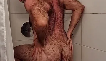 Hairy Muscle Stepdaddy Takes a Shower