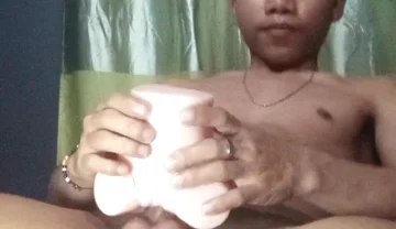 Twink Showing His Ass Loving His Toy to the Max!