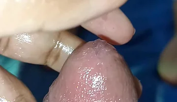 Masturbation with Lots of Moaning and Dirty Talk in Spanish