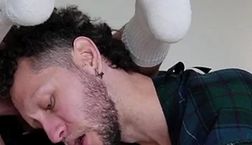 Harry_jen Just Sucking Gay Massive Cock in White Socks