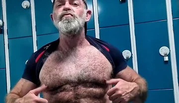 I Dare You to Jerk off in Locker Room