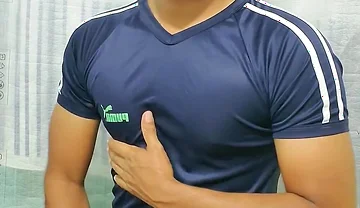 Gay Muscular Indian Masturbates