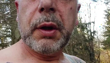 Sls-frank at This Carpooling Parking Lot I Am Looking for Punters and Introduce Myself.