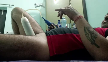 Indian desi police officer uncle gets rest and masterbation