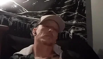 Jerking off to Porn for a Massive Cumshot