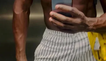 Holding Onto the Last Days of Summer in London