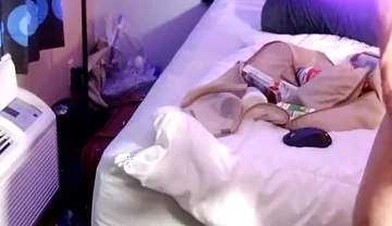 Start Laying Down Captain Stance Over My Leather Jacket and Bust a Few Ropes on It,