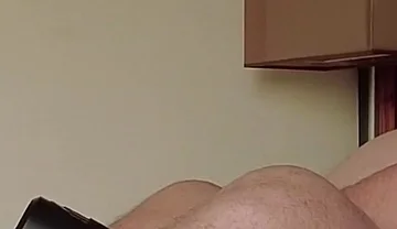 Auto Mastibator Play and Cum