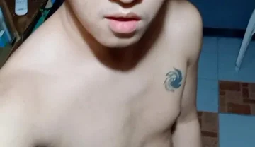 Let Me Give It to You Stepdaddy! Pinoy Twink Masturbation and Live Cum