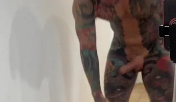 Iberian Male Masturbates