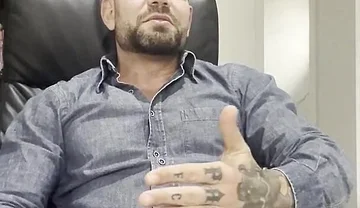 I Masturbate with Only My Clothes on