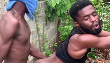 Two Thuggish Guys with 12 Inches Cock Fuck a Bottom with 11 Inches Cock Inside the Busj
