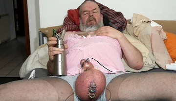 I Inflate My Sack, the Size of a Football!