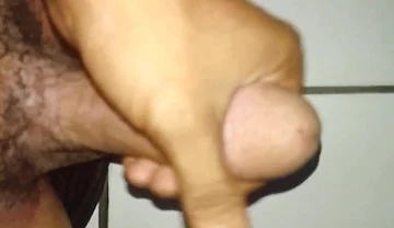Asian Boy Shaking the Penis Gay Porn