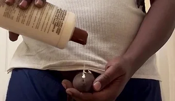 Cum Hard in the Bathroom