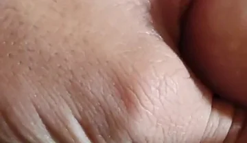 Homemade Stimulator Shoots Electric Shock in the Glans.