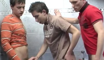 Cute Chris & His Buddy Stumble On Big Dicks