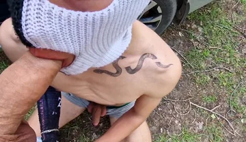 Outdoors Fuck on the Track, a Naked Straight Man Gave His Holes a No-condom Fuck