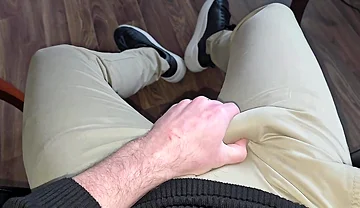 Desk Stepdaddy Pump
