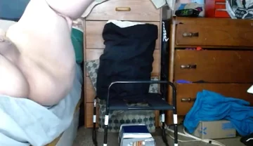 Fat Cross Dresser Bouncing Its Tits While Taking a Dildo in Asshole