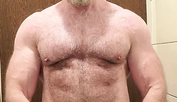 Hairy Muscle Guy Shows off and Jerks off