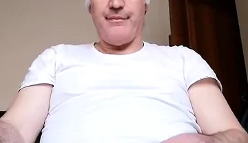 Must Get Hard Cock to Enjoy with the Handjob