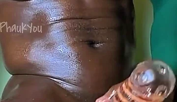 Rapid Cumshot with Sextoy by Muscular Dark Man