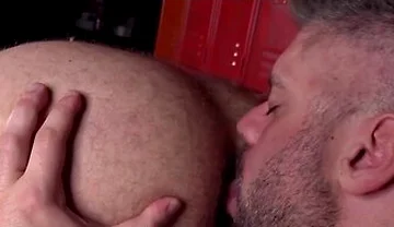 Hung Max Romano Gives Rick Kelson Hardcore Pounding