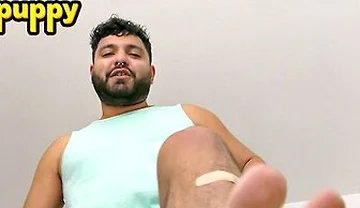 Demetri Silver Shrinks Intruder And Demands Giant