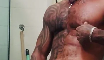 Felipe Nuru - Cumming in the Bathroom