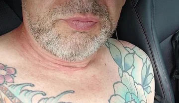 Sls-frank I Masturbate in the Car and Wait for Punters to Blow Them