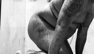 Young Bear Masturbates While Showering